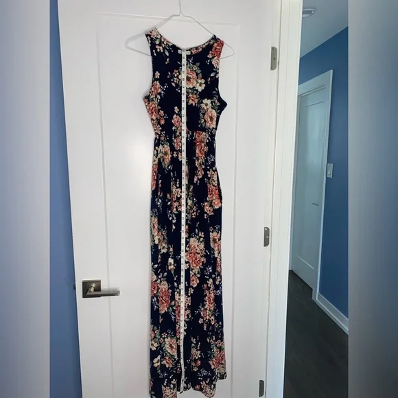 3 for $15! | Women’s Tall M | REB & J. | Sleeveless Maxi Dress | floral - Picture 3 of 13